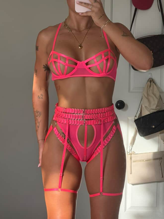 Sensation Set in Hot Pink